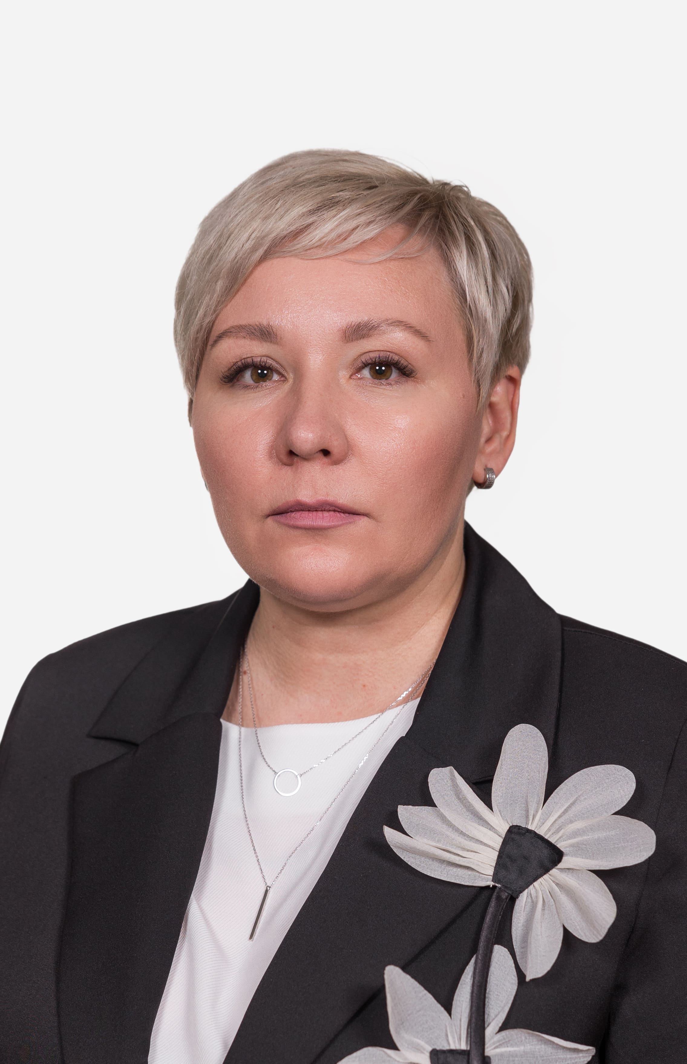 Бирюкова Елена Михайловна.